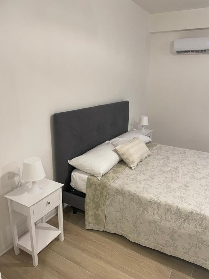 Suite Anita Deluxe Napels Buitenkant foto