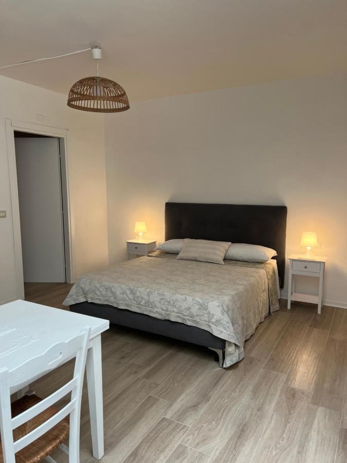 Suite Anita Deluxe Napels Buitenkant foto